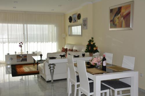 Apartamentos Costa Quebrada Residencial 1