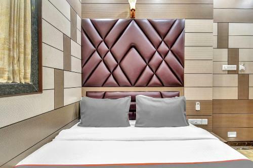 Collection O 86328 Hotel Margaret