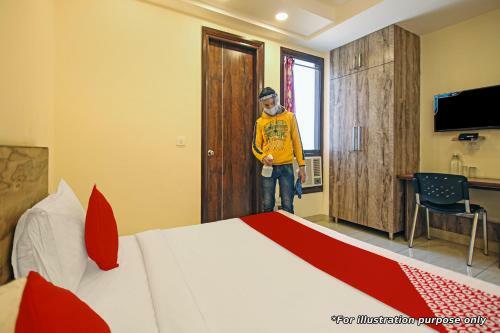 Oyo Flagship 83812 Hotel Royal Park
