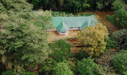 Lodge Forest Heritage Bungalow - Thambiligala