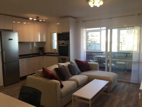 Luxury Beachfront Apartment In Benalmadena Costa