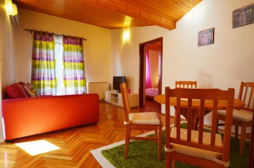Apartments Villa Rossella 3