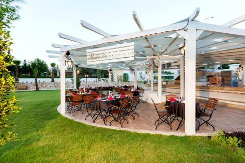 Hotel Karmir Resort & Spa