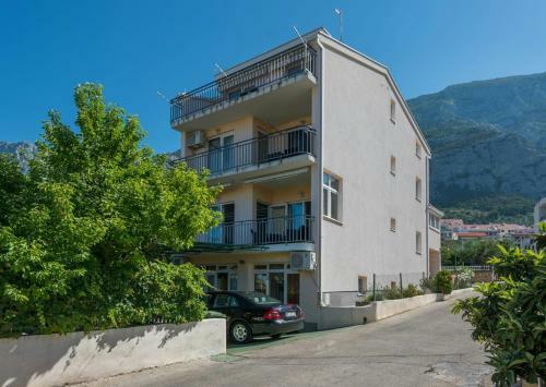 Apartments Matko
