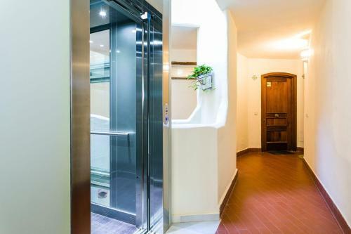 Luxury Apartament In Marina