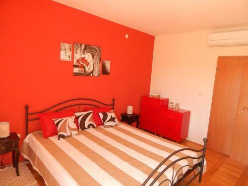 Hostal Mandi? Rooms