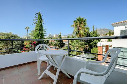 011 Bright And Spacious Villa With Private Pool