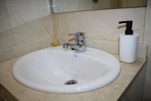 Apartamento Benalm�dena Playa Con Wifi, Piscinas Y Garaje