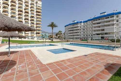 Apartamento Beachfront With Spectacular Views And Swimming Pool