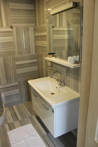 Hotel Tarihi Isparta Palas