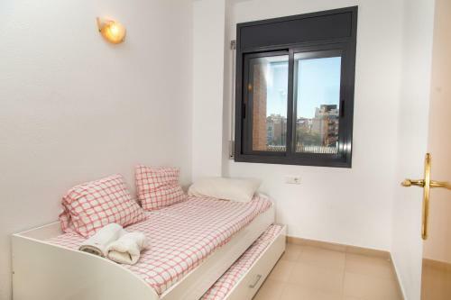 New & Sunny Apartment