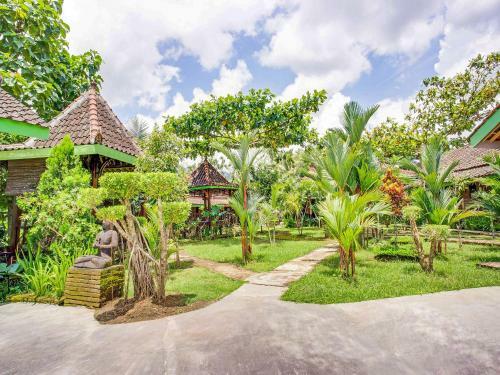 Hotel Oyo 3483 Borobudur Cottage