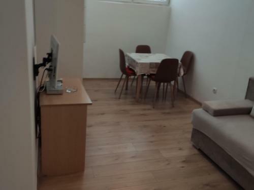 Apartments Ivo
