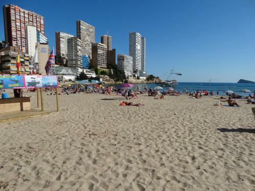 Apartment 2 Bedrooms, 250m Levante Beach