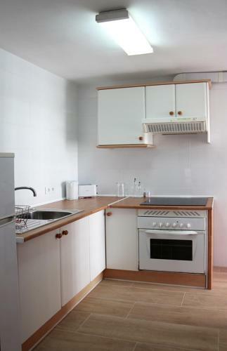 Apartamentos Carlos V Levante