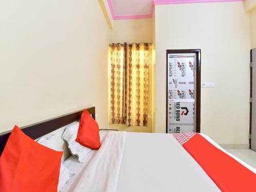 Oyo 72370 Hotel Amar Palace