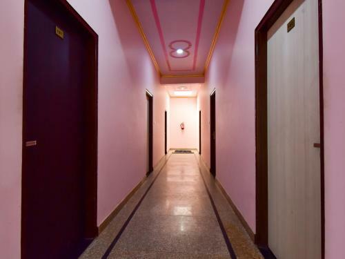 Oyo 72370 Hotel Amar Palace