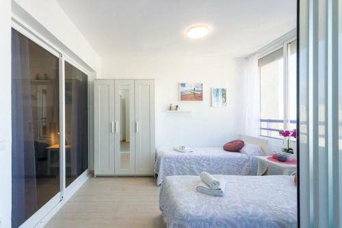 Tropic Mar Levante Beach Apartments