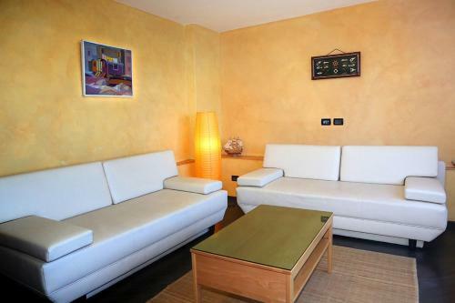 Apartments Ana City