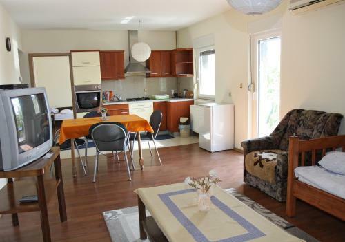 Hostal Guest House Business
