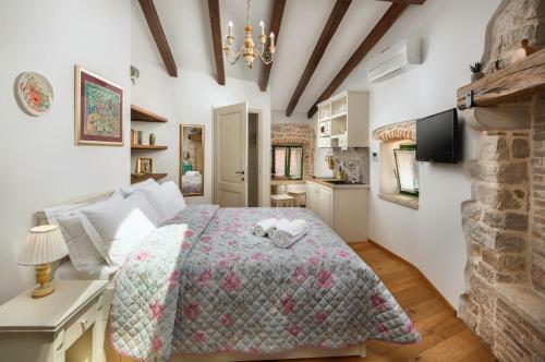 Apartamentos Monterosso Old Town