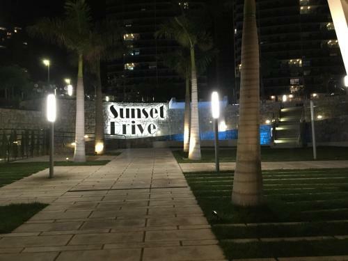 Apartamento Sunset Drive 90210