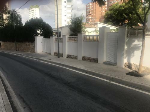Casa Con Terreno Privado - A 800m de Playa Poniente