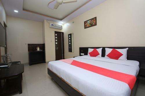 Oyo 48533 Hotel Aarna Palace