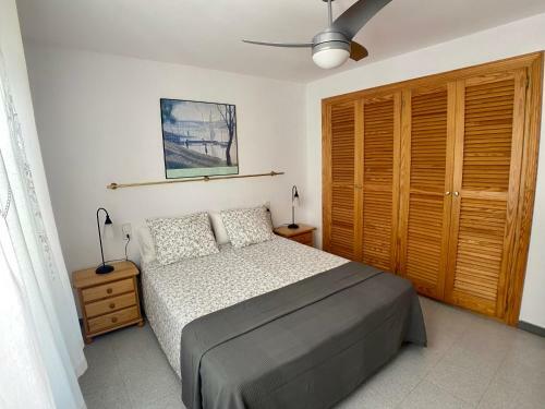 Apartamento Blanes Old Town: 2 Blocks/2 Min Walk To The Beach