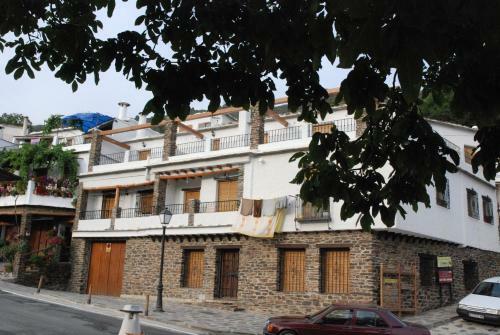 Agroturismo Alojamiento Rural La Ermita Bubion