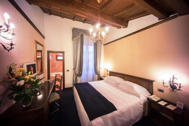 Hotel B4 Astoria Firenze