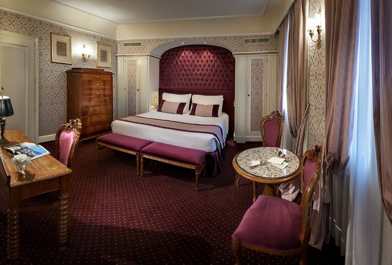 Hotel Londra Palace
