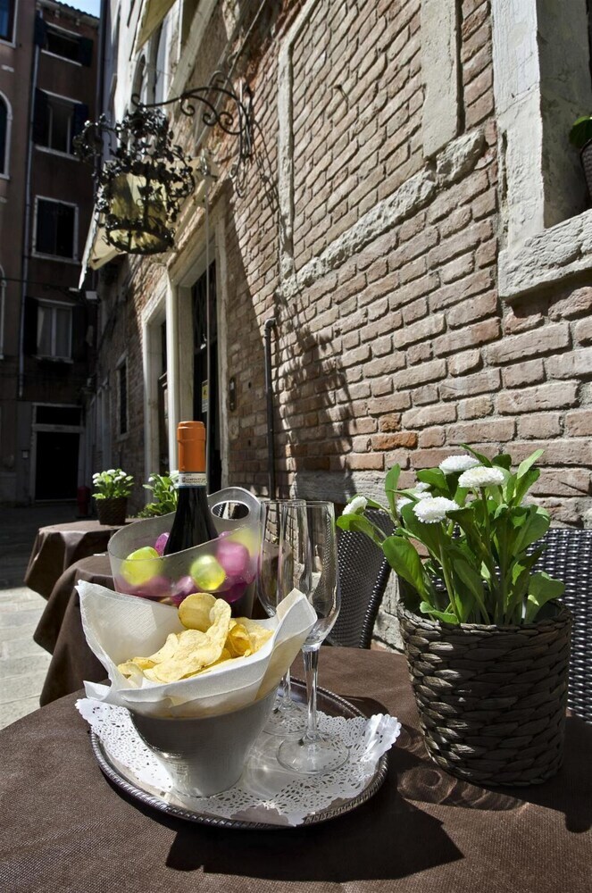 Hotel Locanda Casa Querini(.)
