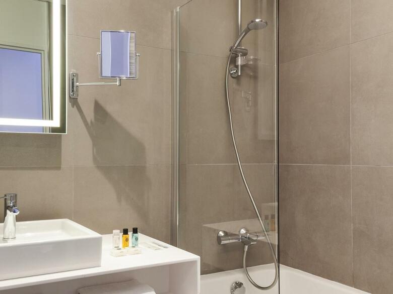 Hotel Novotel Tours Centre Gare
