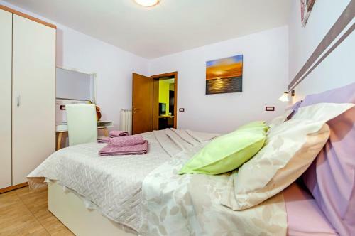 Hostal Apartments And Rooms Villa Dea