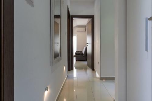 Apartment Deny
