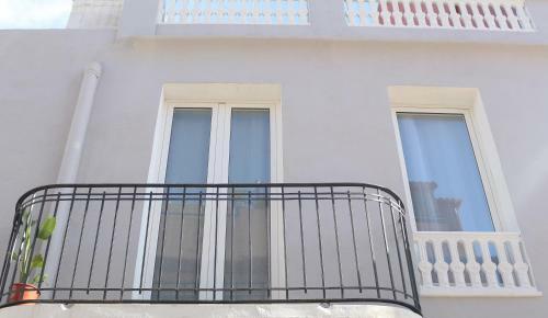 Balustrada Apartments