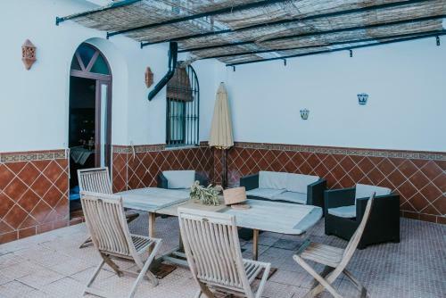 Casa Con Jacuzzi, Sauna, Bodeguita Rociera Y Chimenea, de Lujo