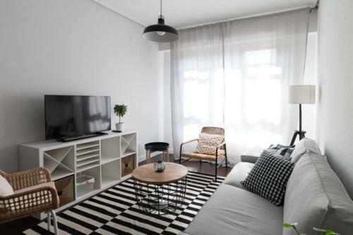 Nuevo! Station By Staynn Apartments