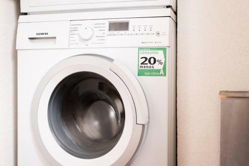 Apartamento Piso Moderno, C�ntrico Y Con Garaje.