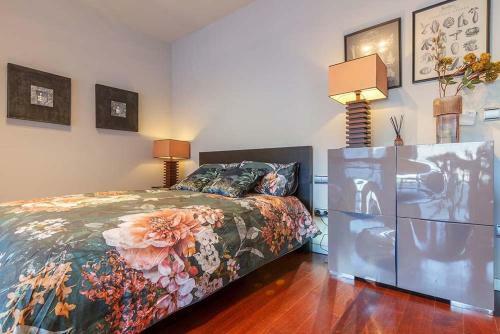 Apartamento Duplex Isozaki-guggenheim