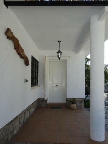 Casa Rural Mirando A La Pe�a