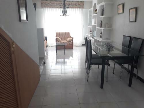 Apartamento D�plex 3 Dormitorios Calabardina