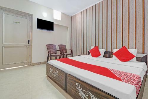 Oyo 80773 Hotel King