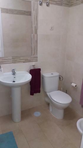 Apartamento Primera L�nea de Playa. Magn�fica Urbanizacion