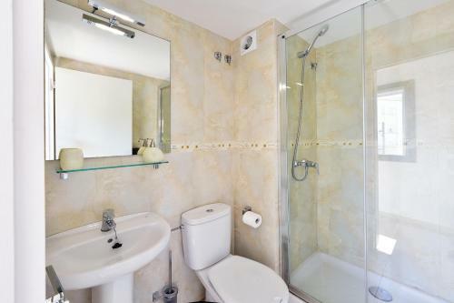 Apartamento "cozy" Y Con Terraza En El Centro de Cadaqu�s