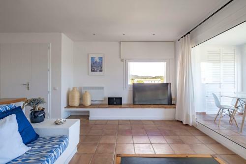 Cadaqu�s Caials House
