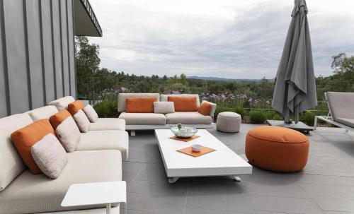 Luxurious Golf Villa La Vinya 5
