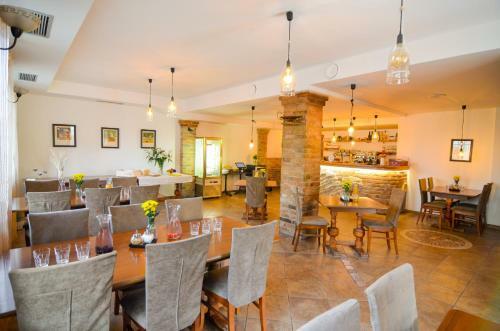 Hostal Penzion Pod Z�mkem