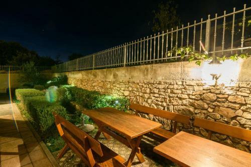 Apartments Neve